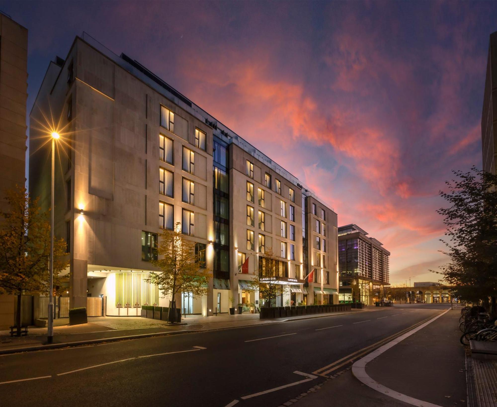 Clayton Hotel Cambridge Exterior photo